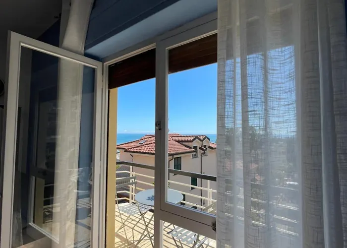 La Dalia Vista Mare Apartment *