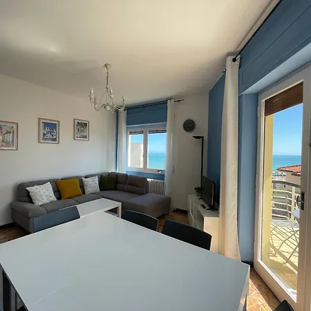 公寓 La Dalia Vista Mare *